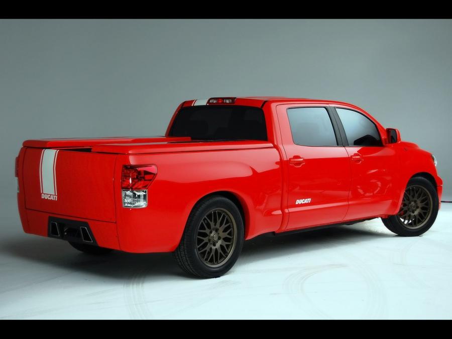  Toyota Tundra Ducati Transporter Concept 2008 года  (фото 6 из 7)